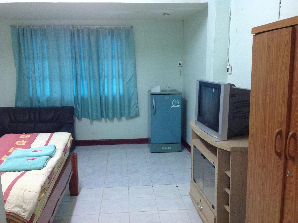 Bambus Motel Jomtien Beach Exteriör bild